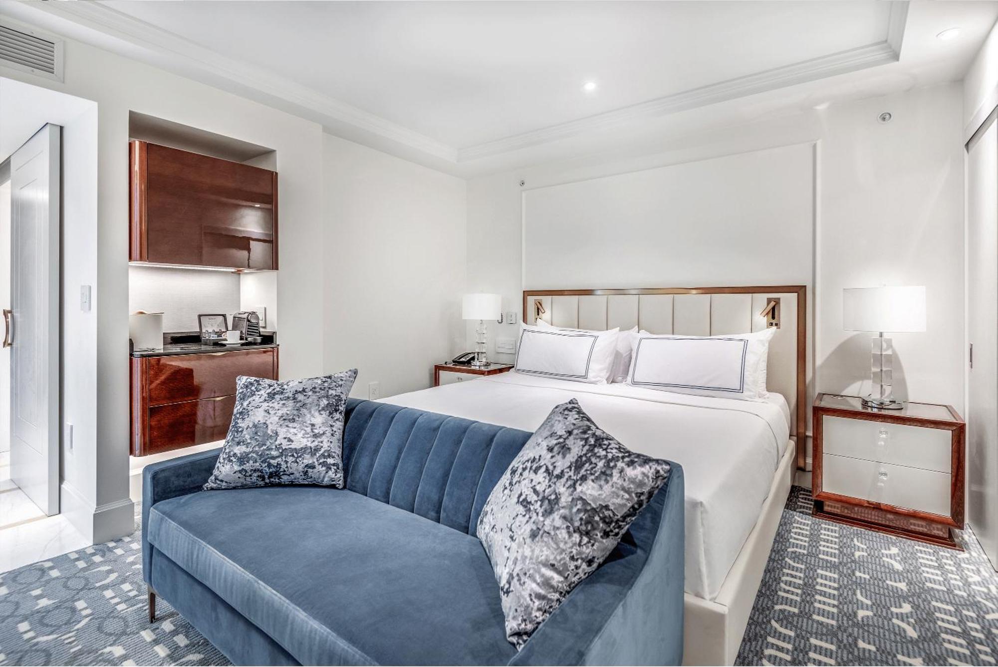 Azur Legacy Collection Hotel فانكوفر المظهر الخارجي الصورة